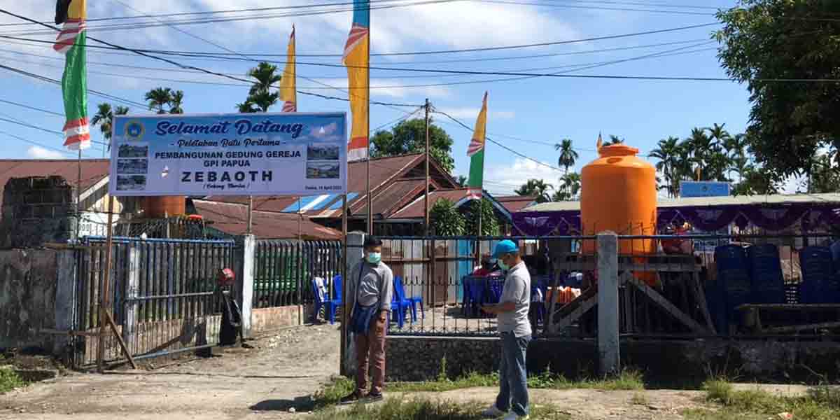 genap-16-tahun-gpi-papua-jemaat-tiberias-bangun-gereja-di-kebun-sirih